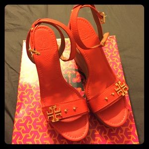 Brand New Tory Burch Elina Wedge Sandals